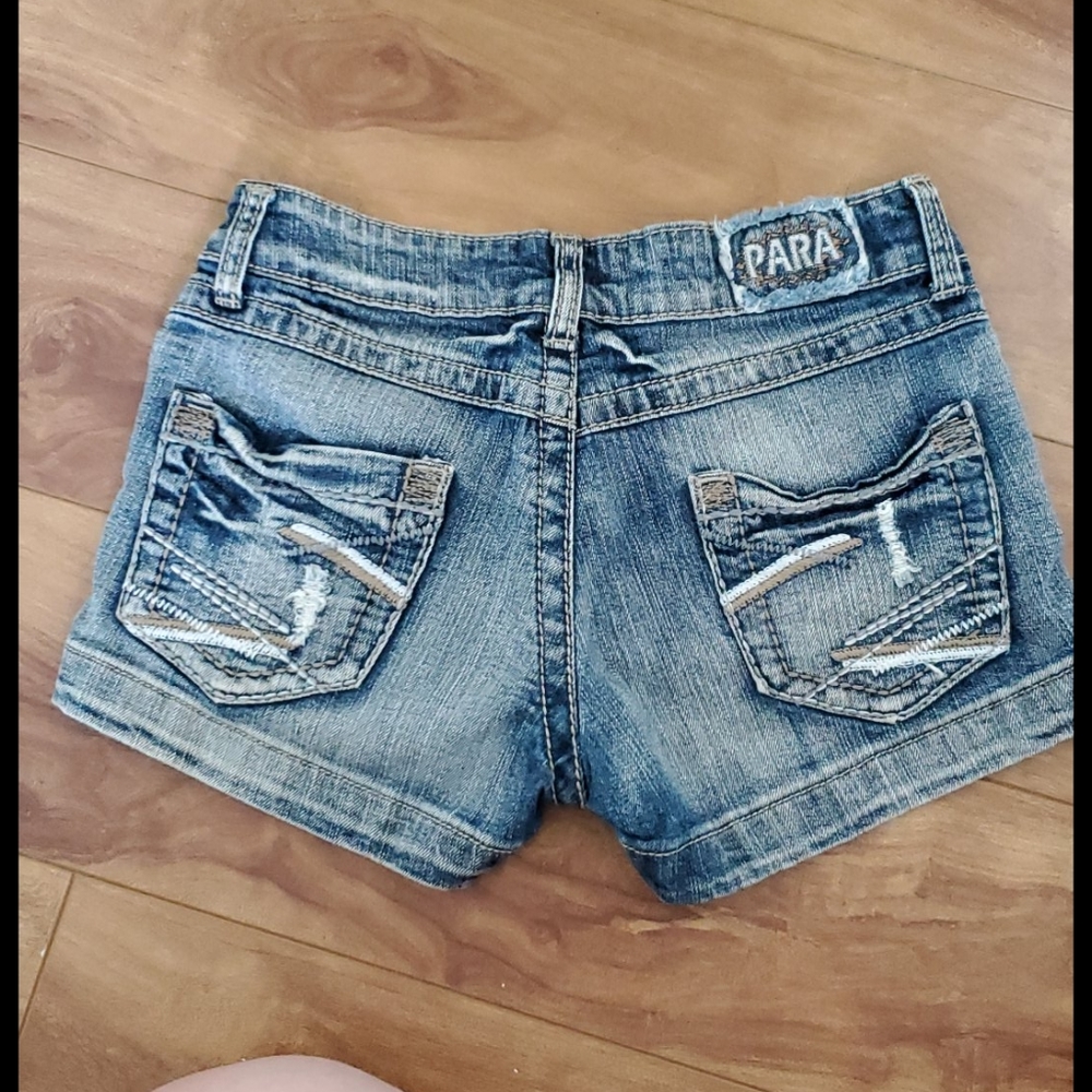 Jean Short - Picture 3 of 3